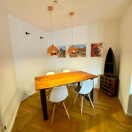 Apartment Charming Apt 3-min Walk To Oktoberfest Munich